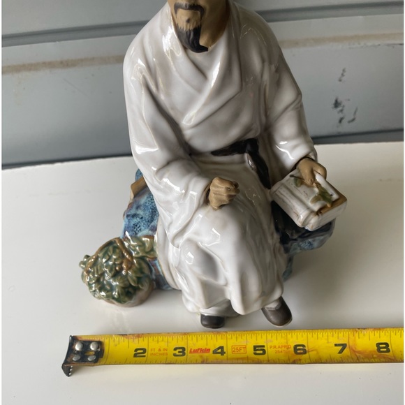 A Chinese Shiwan Pottery Figure - Picture 2 of 9
